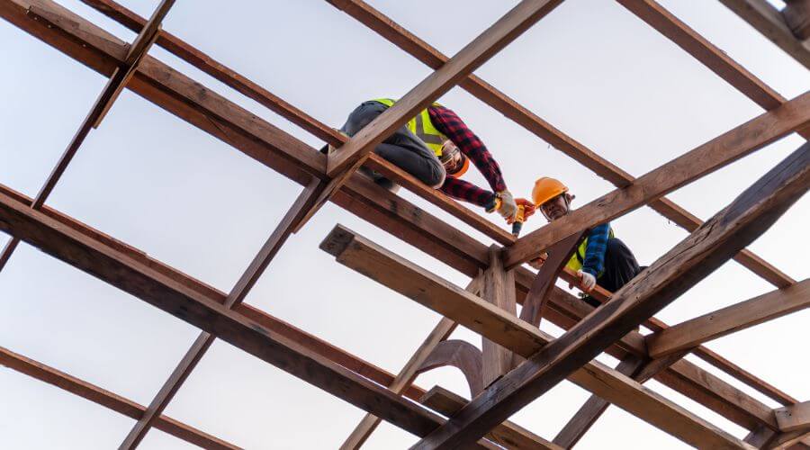 Professional gutter cleaning services in Clarksville, MO